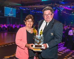 Rhondda Alexander (Queensland Water & Land Carers) and Don Parry (Nambour Rugby Union Club)